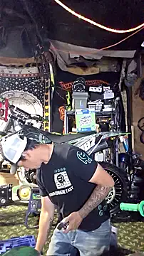 twistafatpipe — Take off shirt