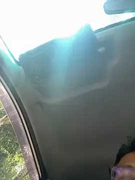 Uber-driver-dam — nude in bed and cum