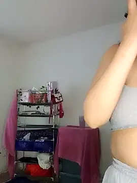 Umaru_uwu — Me quito la falda
