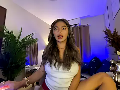 underratedGIRLS — LEYS HAVE SOME FUN!! #ASIAN #BIGCOCK