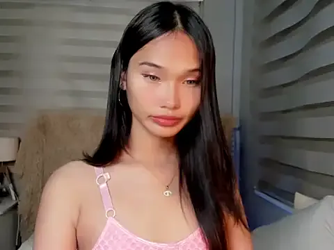 universal_cutie — CUM HAVE SOME FUN WITH DADDIES GIRL