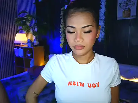 ur_holly_lexie — make me cum and make me feel special