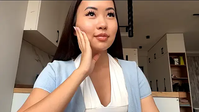 Ur_neighbor_Kira — ^_^ make me smile ^_^