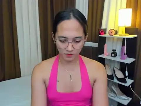 StripChat URHottestAngel is Freechat URHottestAngel — MARRY ME