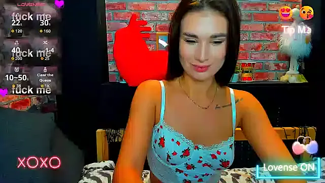 UrJoyy — Freechat on StripChat