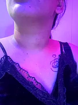 vadapavgirl — Freechat on StripChat