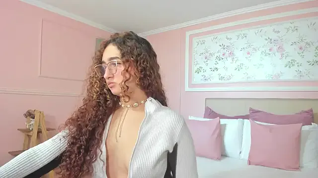 vaiholeth_sofia — Spread Ass Close Cam