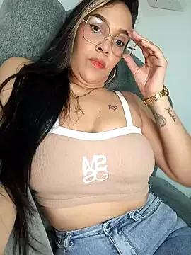valentinarios_ — Show ass