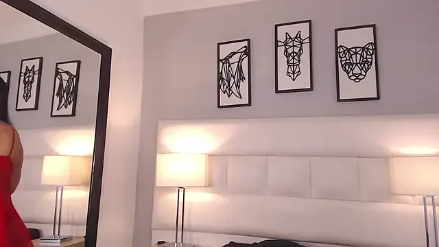 Valeria_Velez_ — Oil tour + spanks ass x10