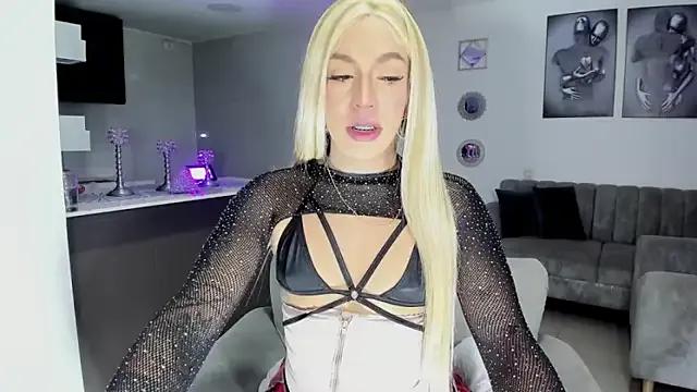 StripChat Valeriadollks is Freechat Valeriadollks — milk on my feet