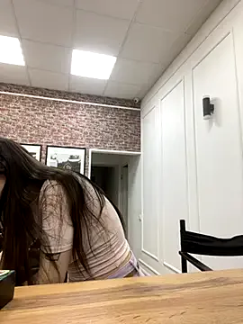 Valerie_Ohara — show ass