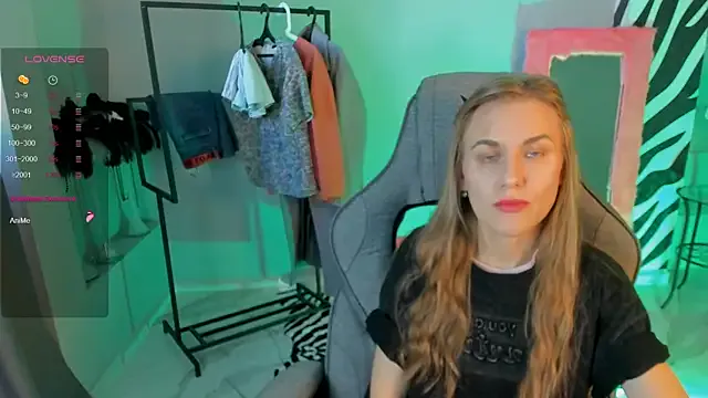 VanessaMates — I'm going to get up and slap my ass.