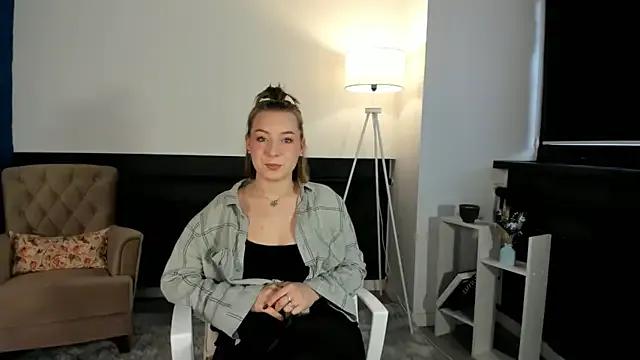 VanitaOkamoto — air kiss