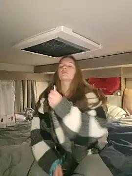 StripChat VanLifeVixen is Freechat VanLifeVixen — boobs out 15mins