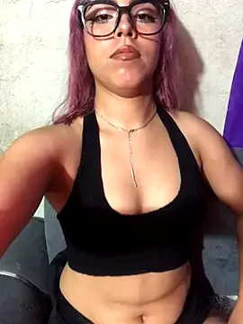 VANNESA_00 — remove shorts 