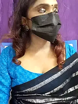 Vanshikaa30 — Freechat on StripChat