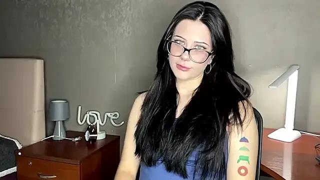 VelinaRose — Lick my plump lips closely