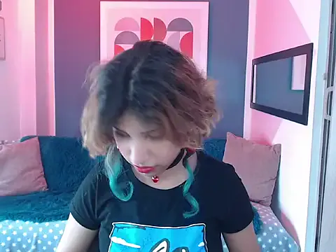 VenusMist — show tits
