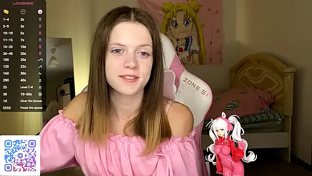 VibeQueenLucy — show outfut