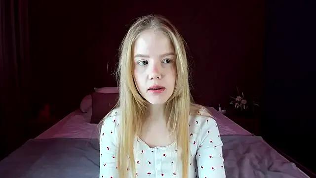 Vicki_Todd — draw a cat on my chest