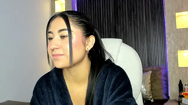 victoria_carpher — Show pussy - zoom