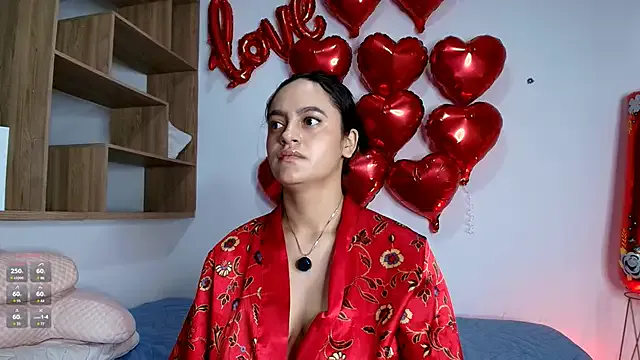 VICTORIABLACK_@xh — show my cunt hairy