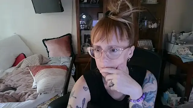 vintagelorraine — Freechat on StripChat
