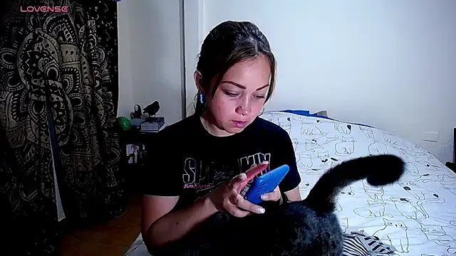 Violet_Bosh — Blowjob + saliva on tits