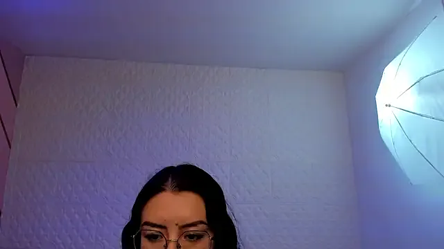 Violetaa_diazz — Topless+nipples clamps