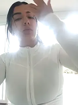 VioletaWalton1 — Flash boobs