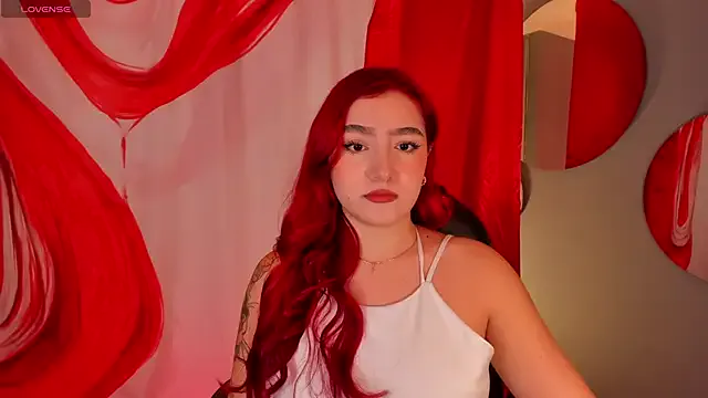 ViolettCastel — Spread pussy+ Spank ass 