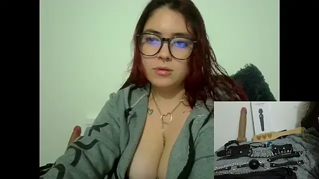 Viviana2400 — Oily boobs 