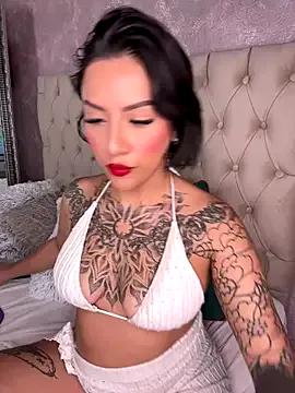VixenBunnyy — WARMING UP 