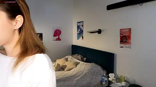 StripChat vixinp is Freechat vixinp — suck my finger close up