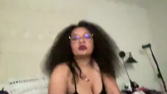 voodooqueenj — Water show
