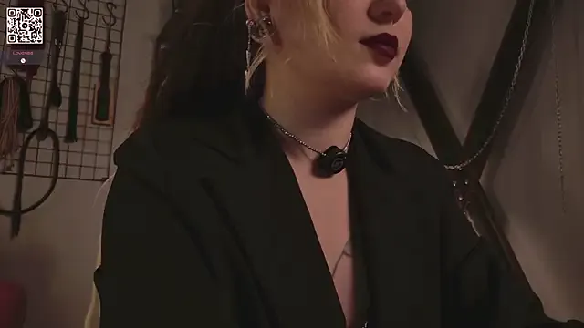 VortexProject — saliva tease close-up