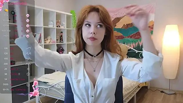 StripChat Wendy_Cutie is Freechat Wendy_Cutie — Remove the bra straps