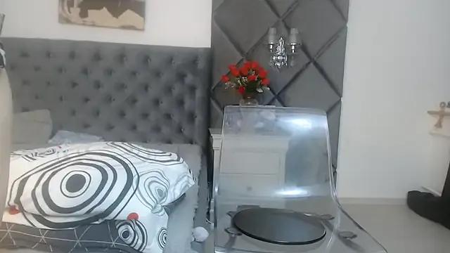 WendyChantal — ANAL HARDCORE-the last tip gets 1 photo