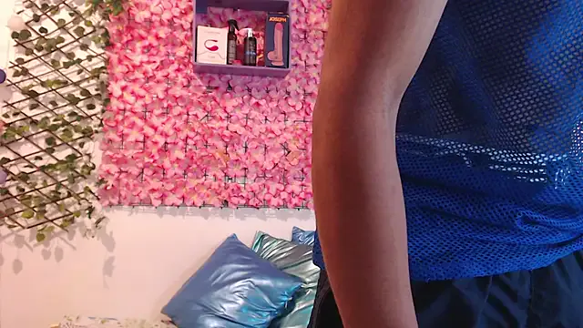 willians___0 — Show hard cock + mastubation