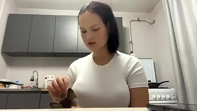 StripChat WilmaWeis is Freechat WilmaWeis — Sexy jump