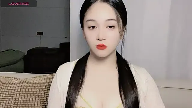 woaiqinqin — Freechat on StripChat