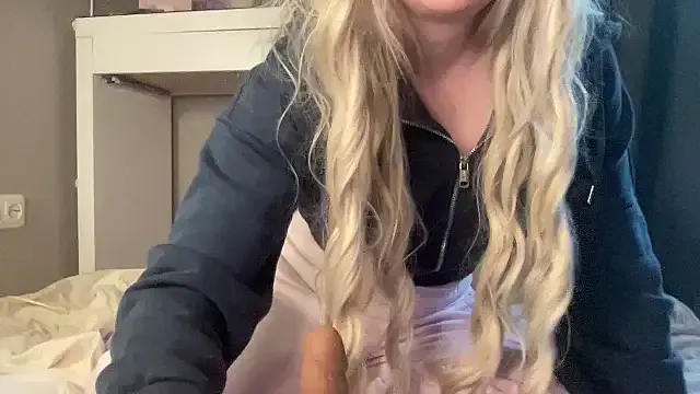 Wodkarella — Private on StripChat