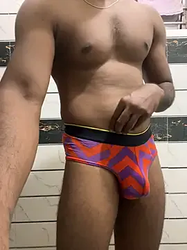x7bong — Freechat on StripChat