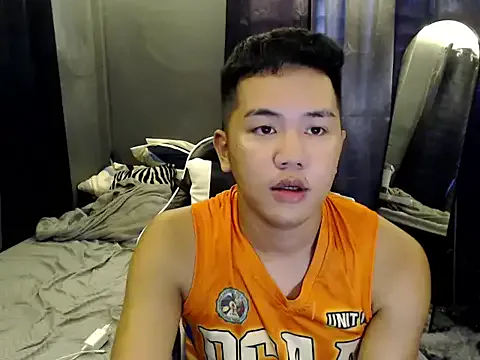 xgregor07 — help me to cum and do your fetish here!