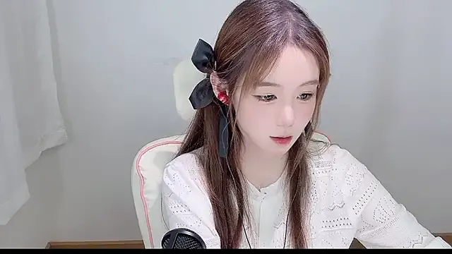 Xiao-runbao — Freechat on StripChat
