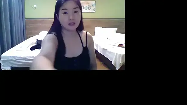 xiaoyizi — Freechat on StripChat