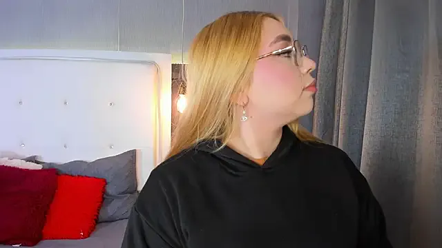 ximenanoah — all naked + rub ass