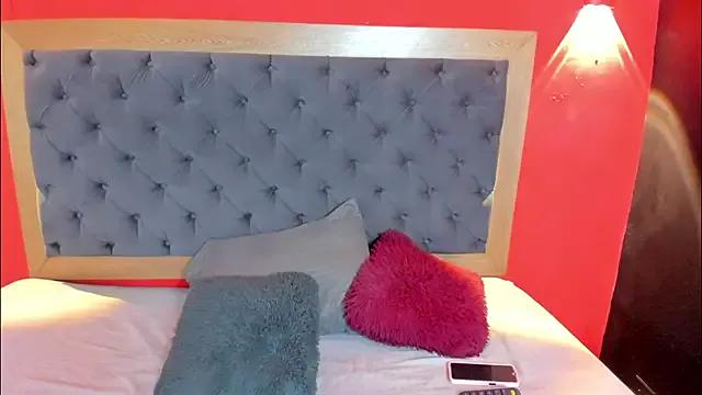 Xiomara_Stwart — Juicy Assjob ShowPVT ON