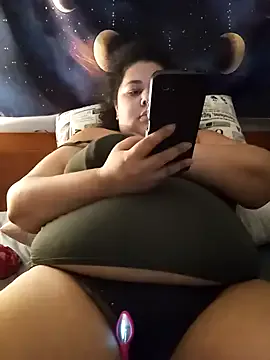 xlatinastar — Shaved pussy/armpit/ass in live 10/31