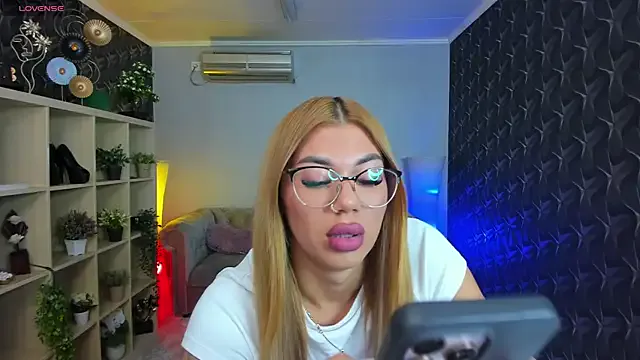 xPuka — CUM SHOW